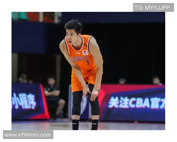 成都篮球队以56分领跑总决赛积分榜展现强劲实力和夺冠希望